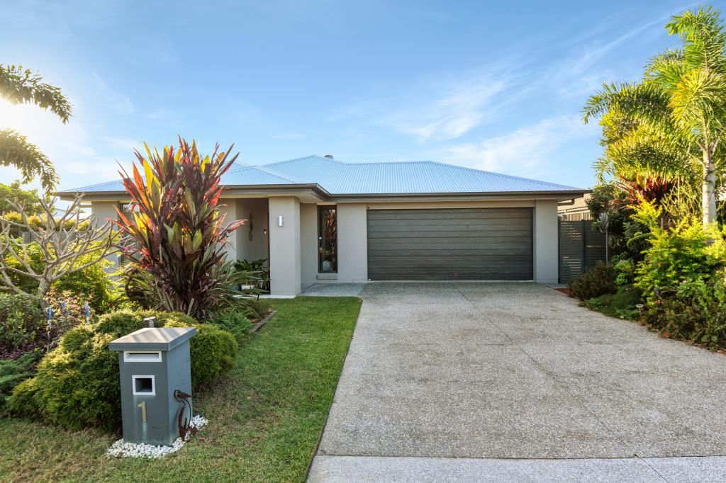 1 Bearberry St, Banksia Beach, QLD 4507