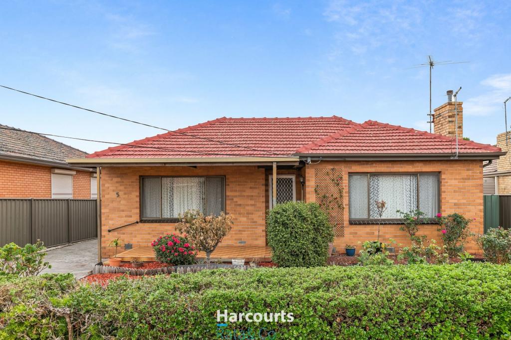 5 Larch St, Thomastown, VIC 3074