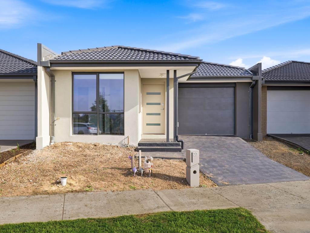 27 Tuff St, Werribee, VIC 3030
