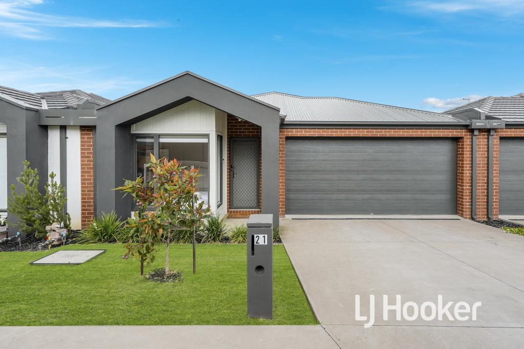 21 Expedition Cct, Pakenham, VIC 3810