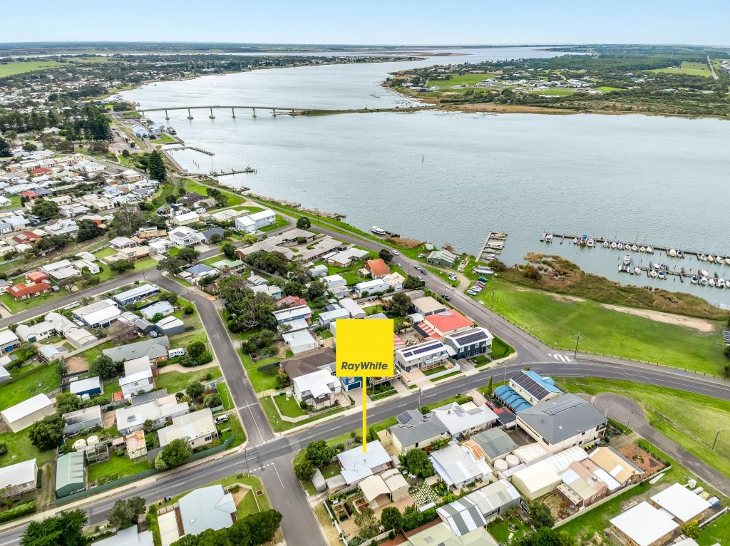 115 Barrage Rd, Goolwa South, SA 5214