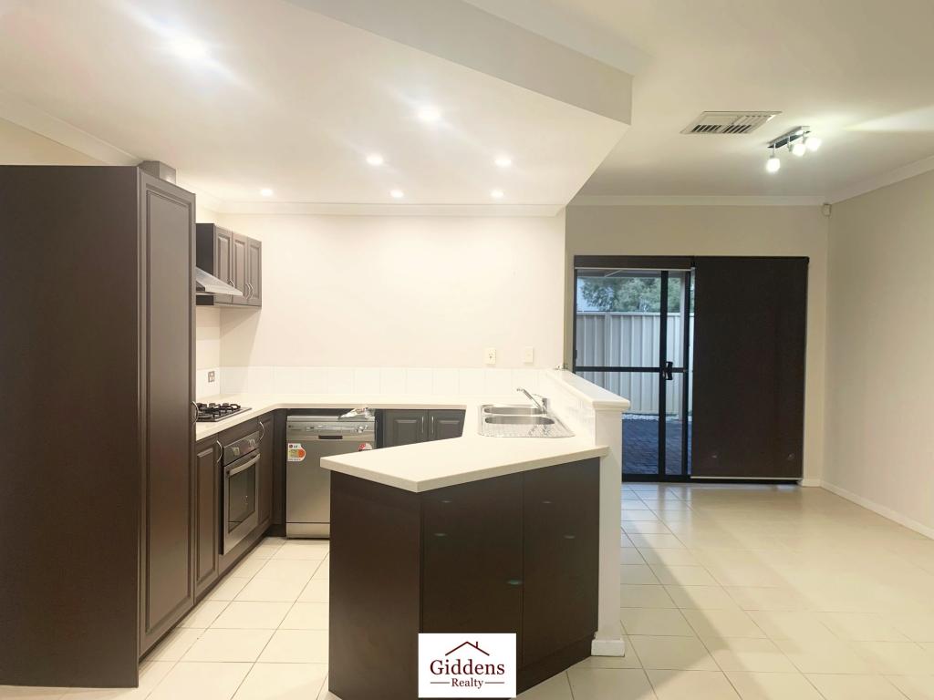 1/113 Amherst Rd, Canning Vale, WA 6155