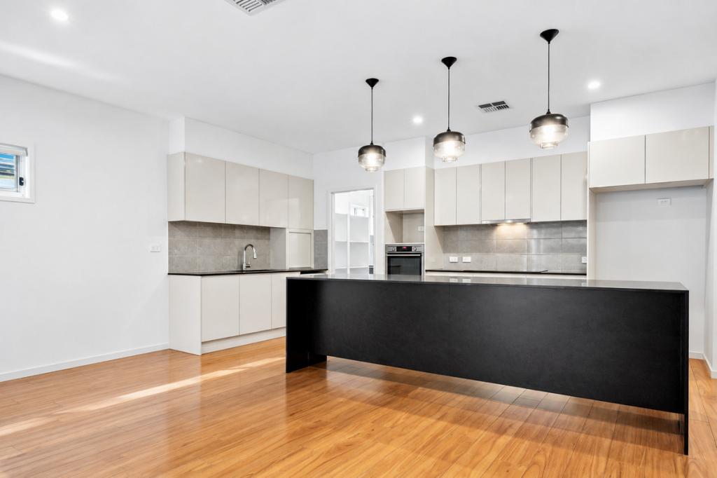22 Naturesque Cl, Mitchelton, QLD 4053