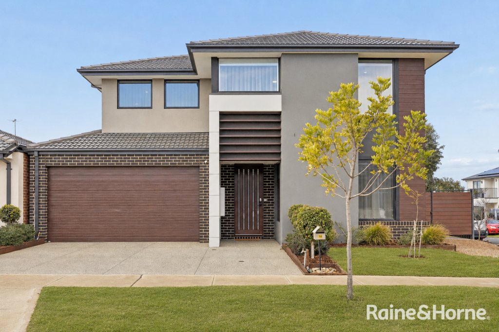 18 PYRENEES ST, TRUGANINA, VIC 3029