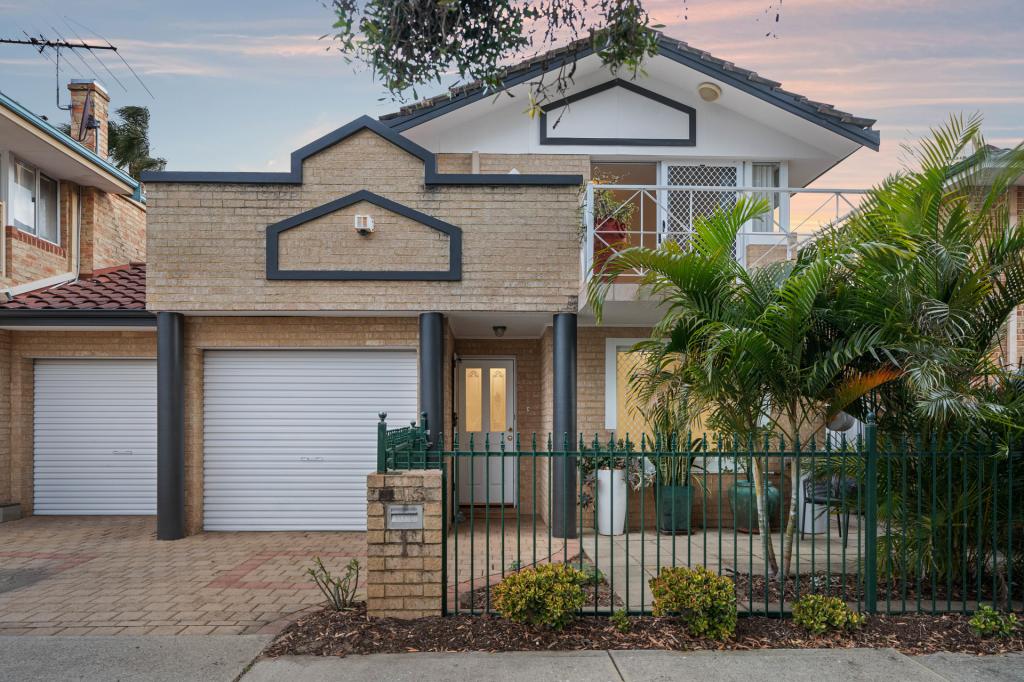 1 HENLEY ST, COMO, WA 6152