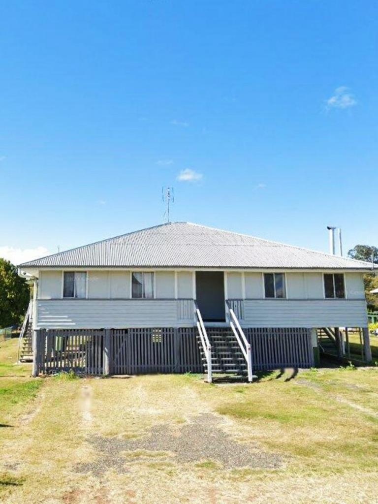 4 Hood St, Gatton, QLD 4343