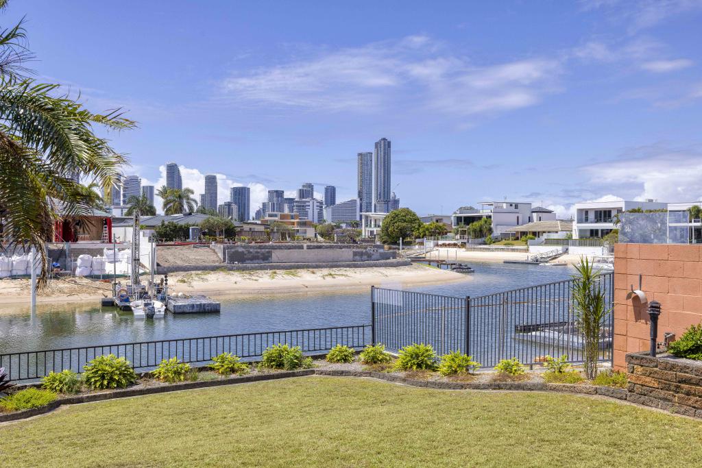 64 Rio Vista Bvd, Broadbeach Waters, QLD 4218