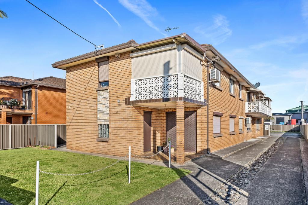 2/21 Kemblawarra Rd, Warrawong, NSW 2502