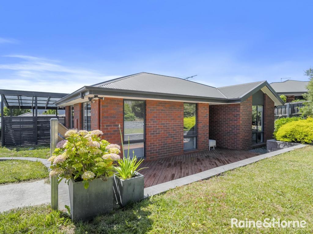 7 Sams Ct, Howrah, TAS 7018