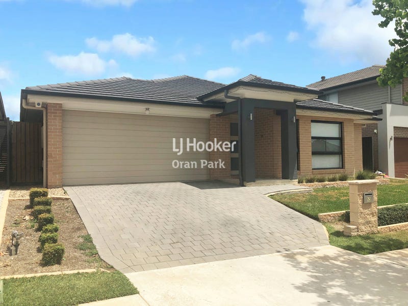 53 HOLDEN DR, ORAN PARK, NSW 2570