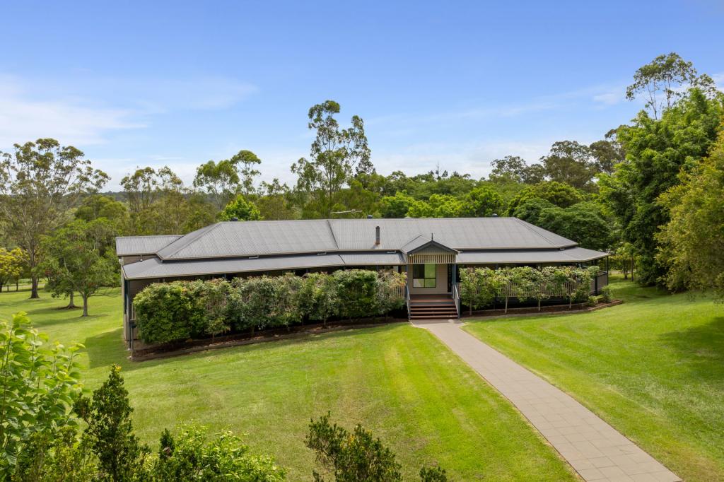 28 Bakers Hill Pl, Anstead, QLD 4070