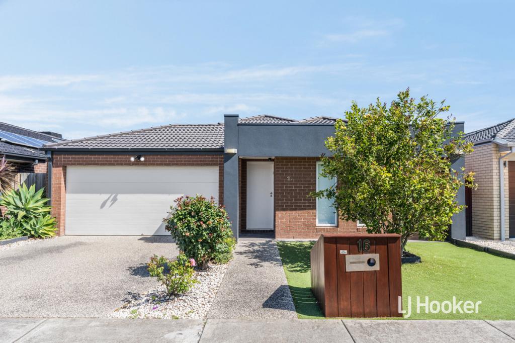 16 Tenneyson Cl, Armstrong Creek, VIC 3217