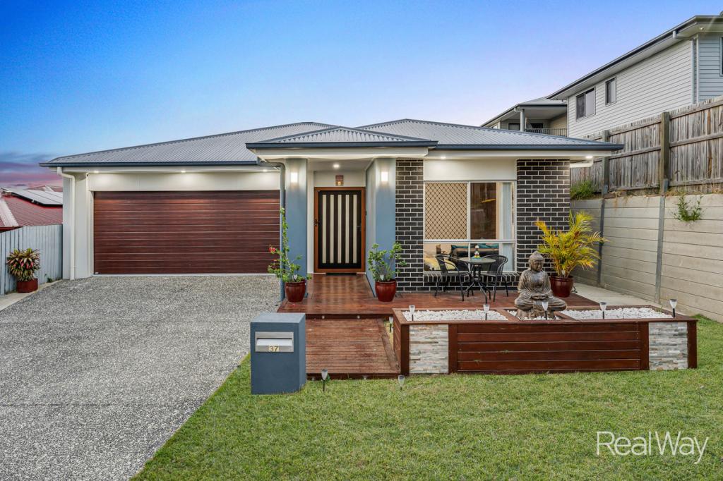 37 Midnight Cres, Spring Mountain, QLD 4300