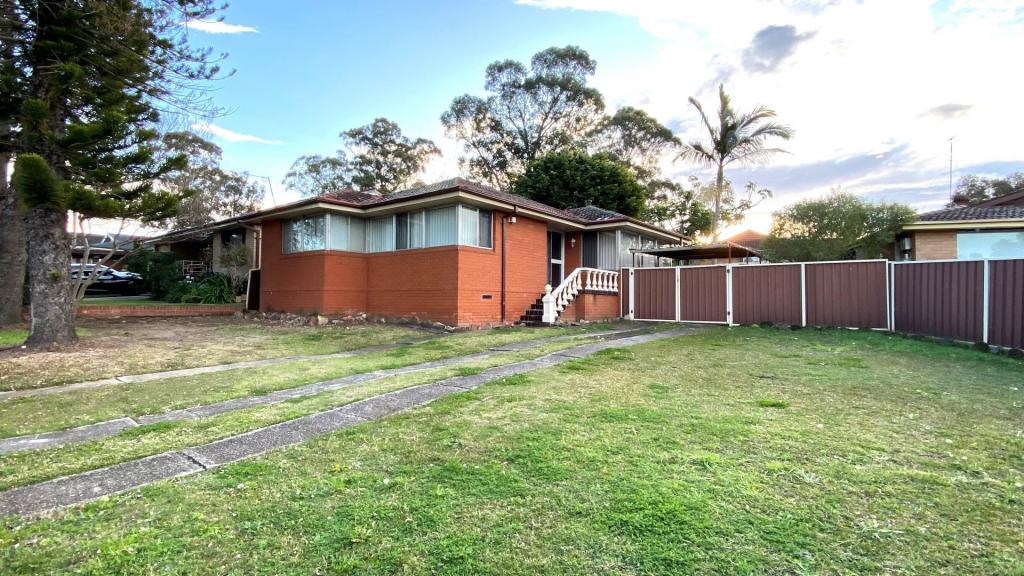 23 Chestnut Cres, Bidwill, NSW 2770
