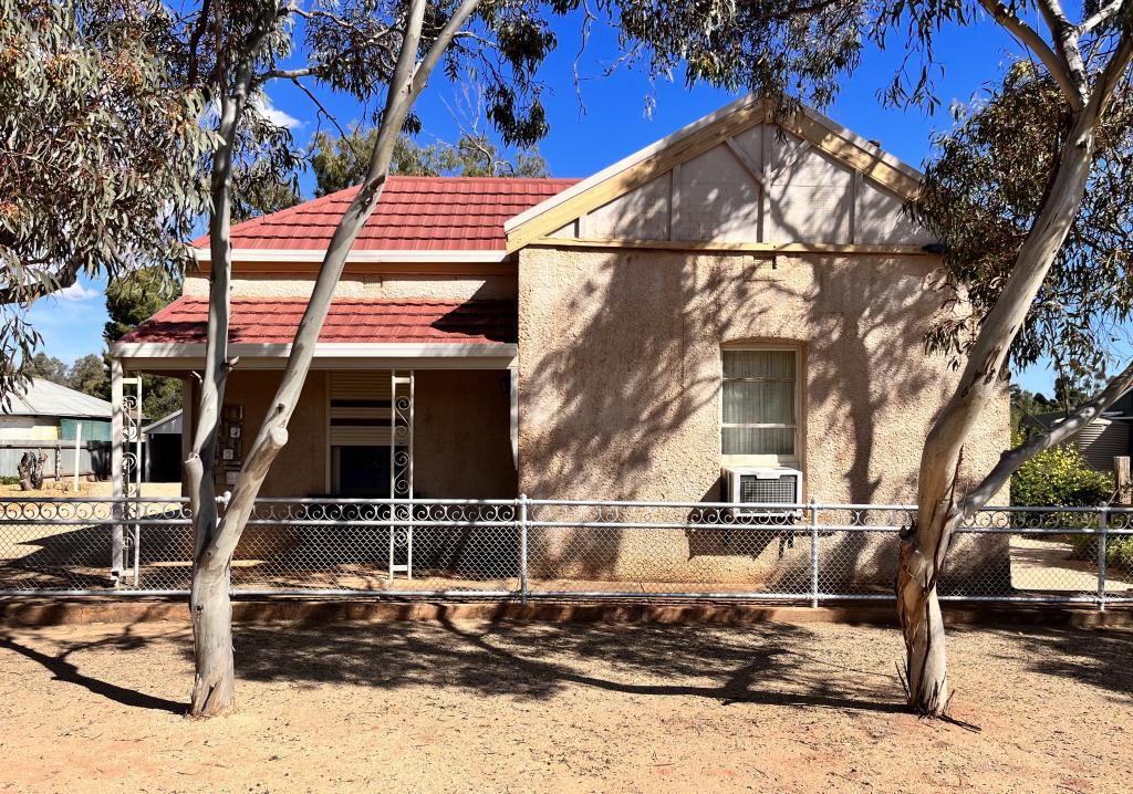 128 Victoria St, Peterborough, SA 5422