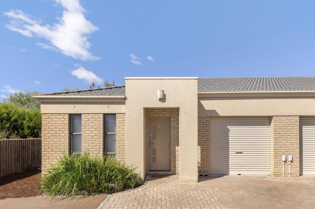 4/34 Luffman Cres, Gilmore, ACT 2905