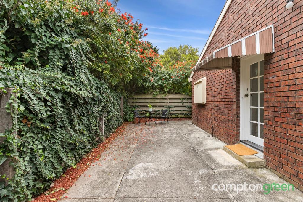 1/49 Oberon Dr, Belmont, VIC 3216