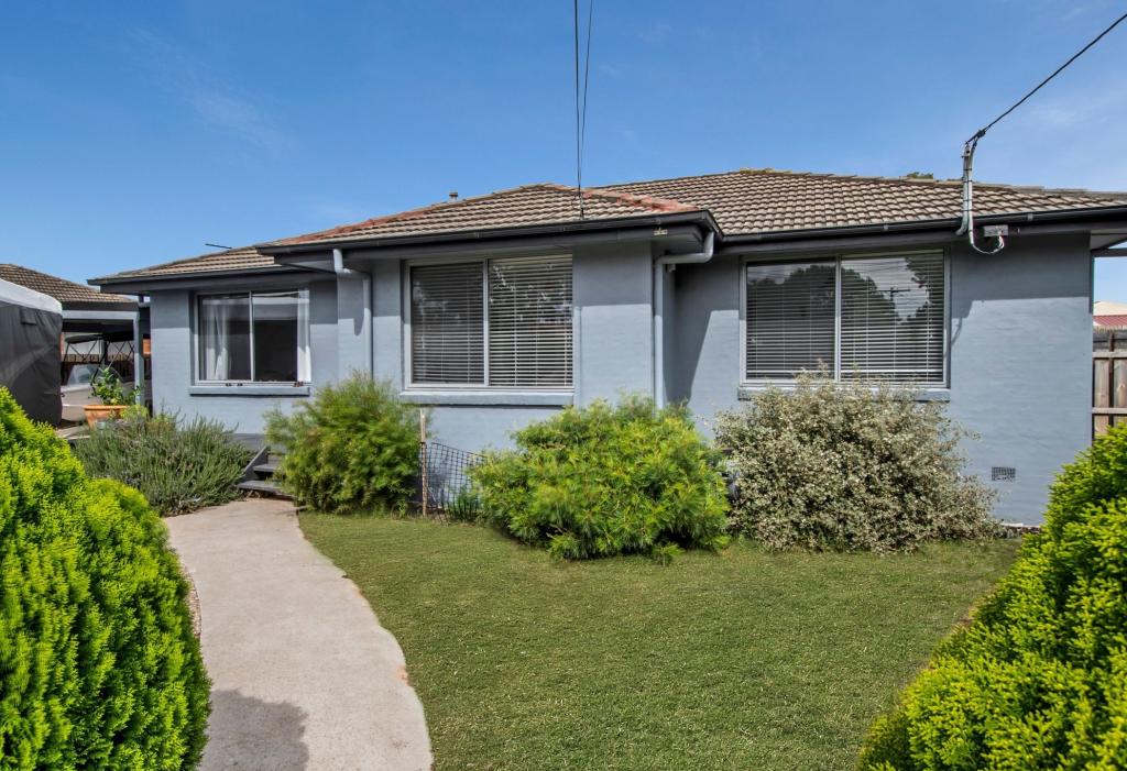 35 Bradshaw St, Frankston, VIC 3199