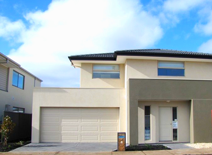 8 Accolade Dr, Craigieburn, VIC 3064