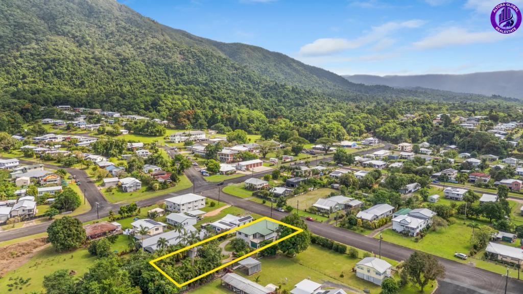 3 Cook St, Tully, QLD 4854