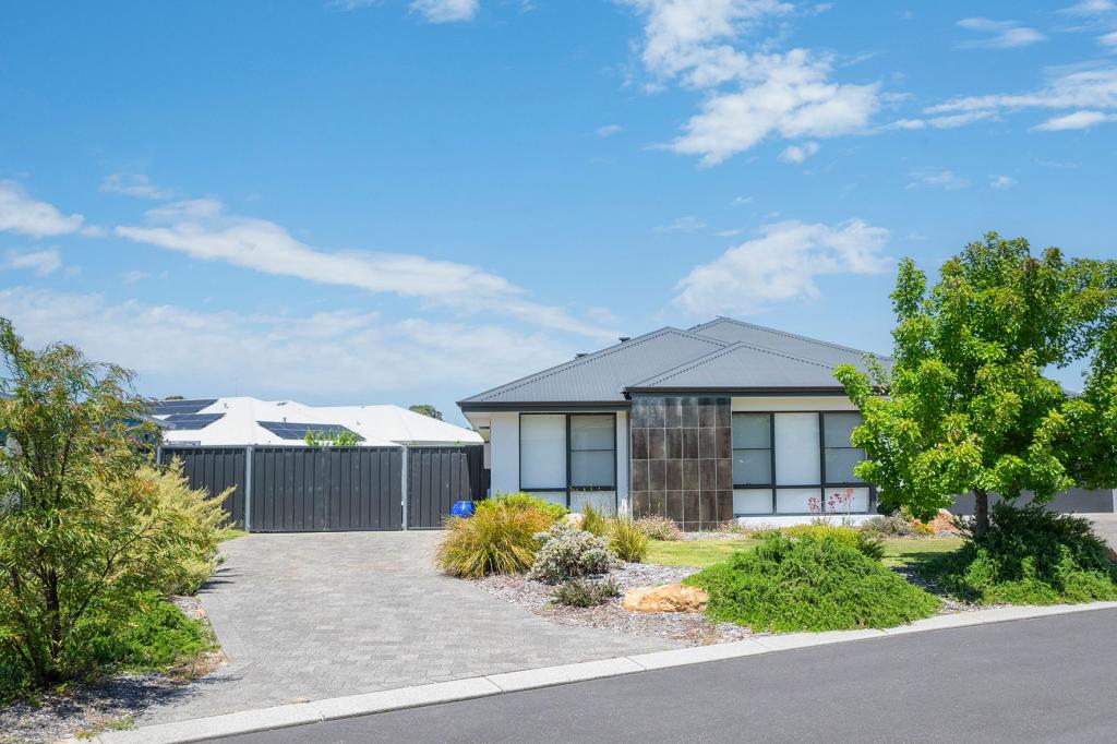 16 Duncan St, Margaret River, WA 6285