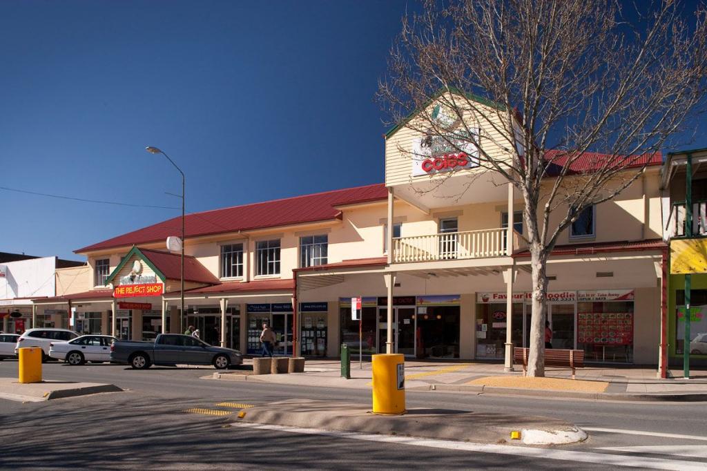 114-128 Sharp St, Cooma, NSW 2630