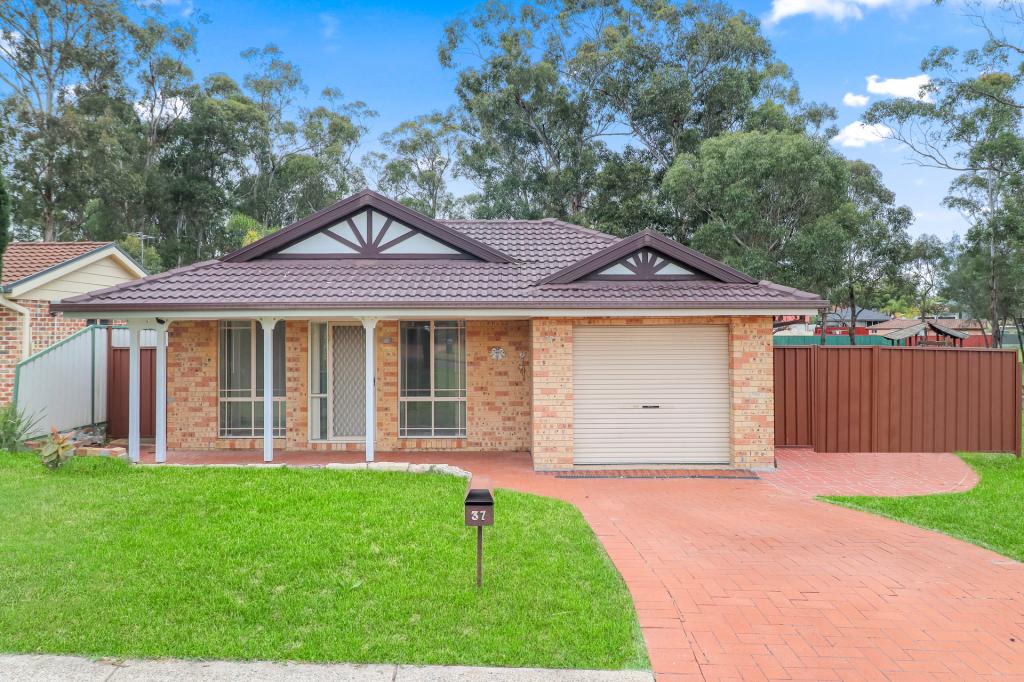 37 Driscoll Ave, Rooty Hill, NSW 2766