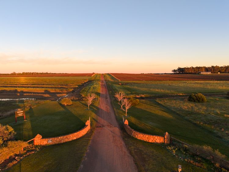 186 Ferngrove Rd, Frankland River, WA 6396
