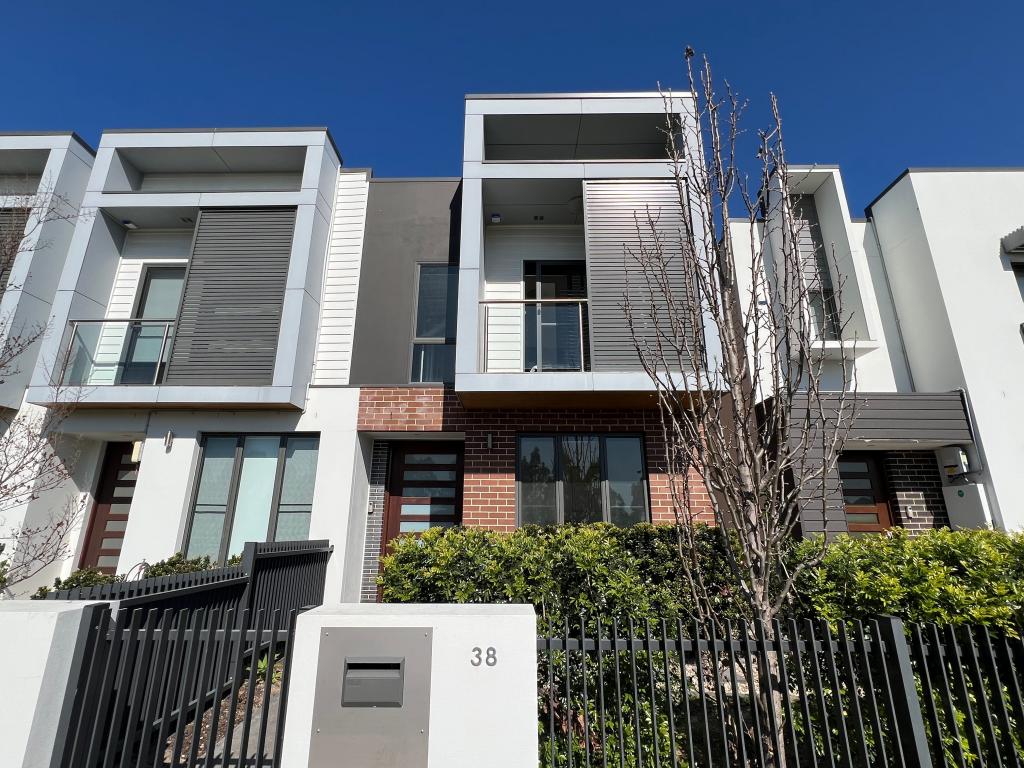38 Rainbows Way, Leppington, NSW 2179