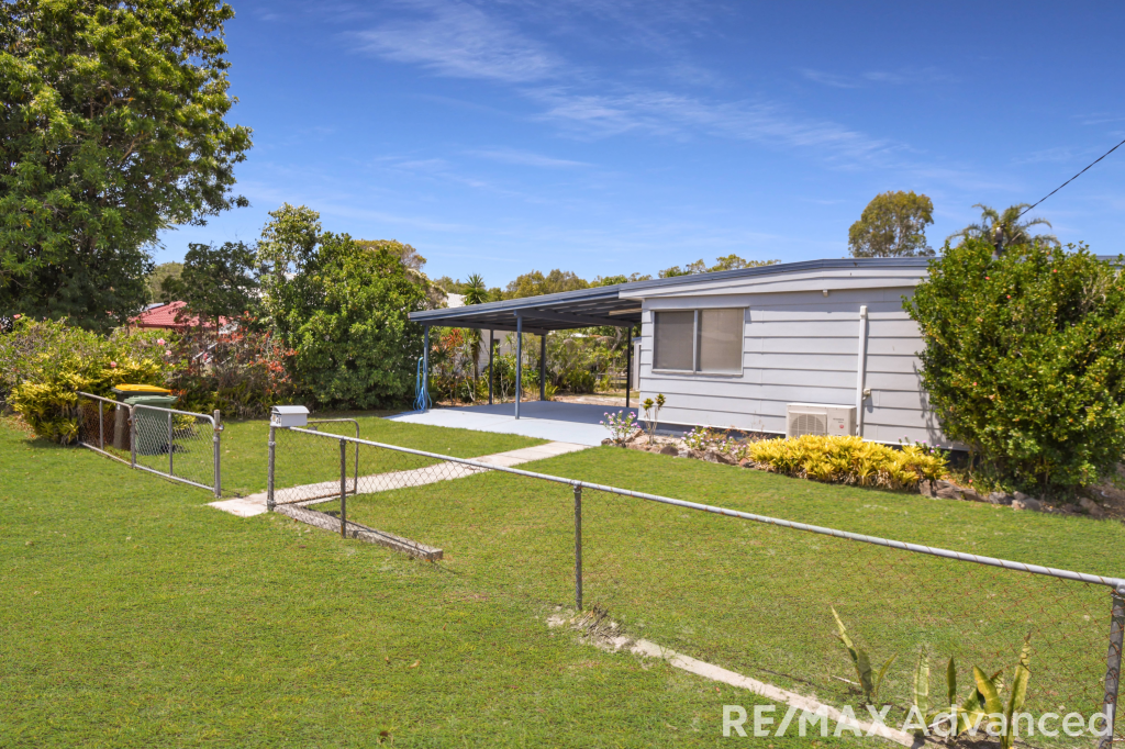 24 Whiting St, Beachmere, QLD 4510