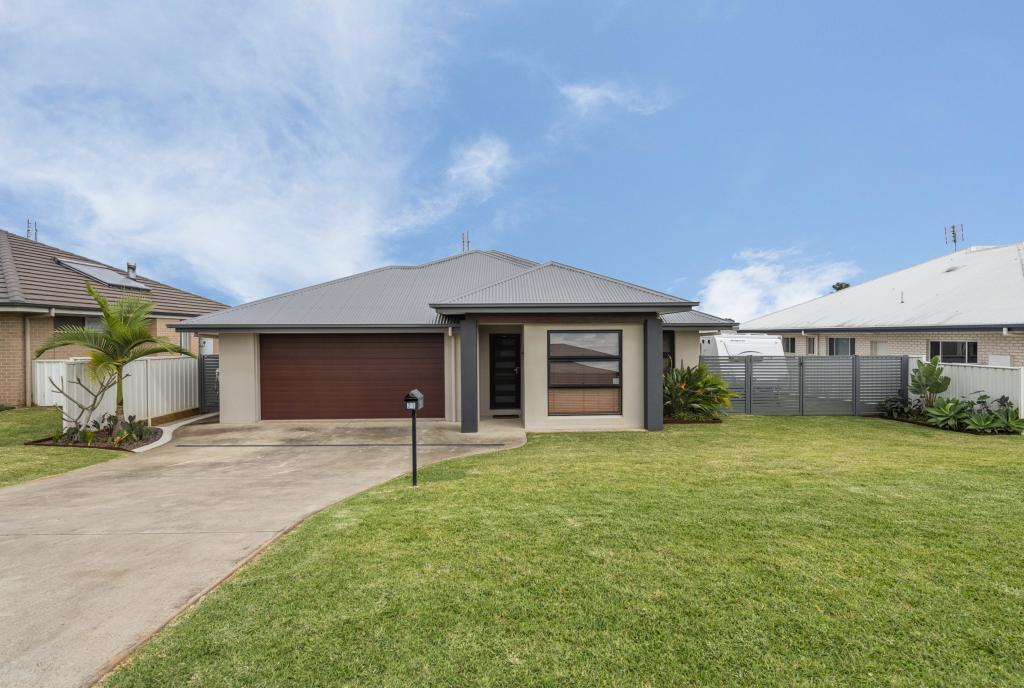 21 Attwater Cl, Junction Hill, NSW 2460