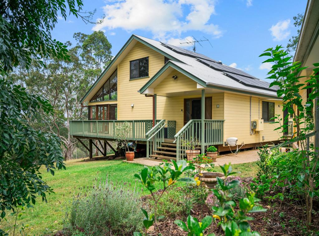 5 Timperley Dr, Highfields, QLD 4352