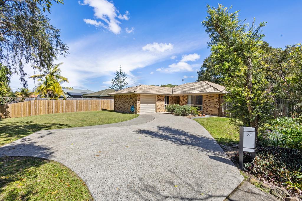 23 Oak St, Cooroy, QLD 4563