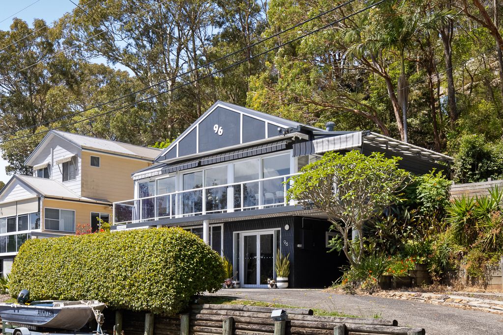 96 Heath Rd, Pretty Beach, NSW 2257