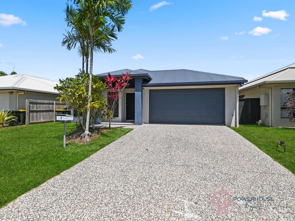 7 ELUMA MEWS, SMITHFIELD, QLD 4878