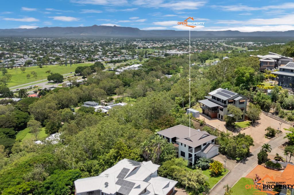 17/18 High Vista Dr, Mount Louisa, QLD 4814