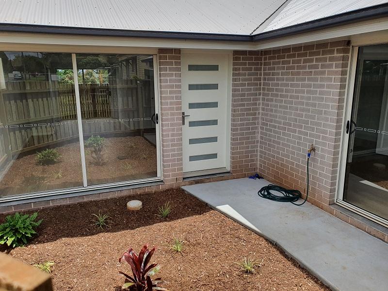 2/21 Hillside St, Newtown, QLD 4350