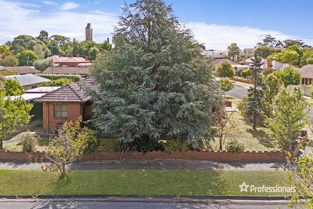 43 ALEXANDRA PDE, HAMILTON, VIC 3300