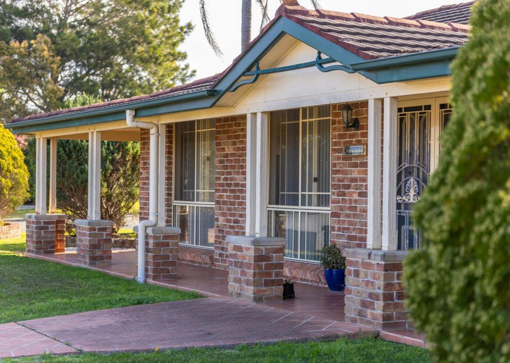 1 NEWLAN CT, OLD BAR, NSW 2430