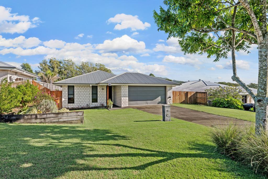 3 Pineview Dr, Beerwah, QLD 4519