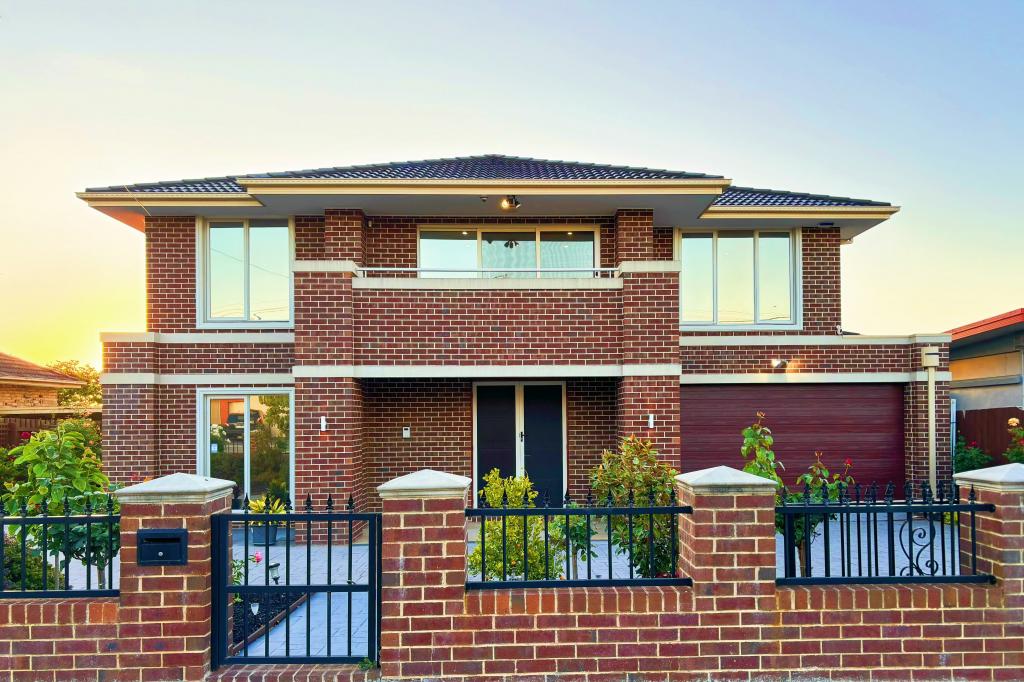 13 Viewbank Rd, Mount Waverley, VIC 3149