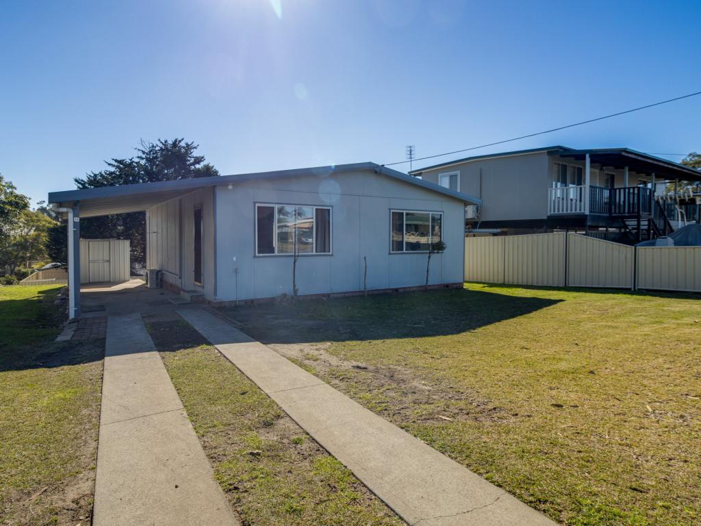 13 Ray St, Sussex Inlet, NSW 2540