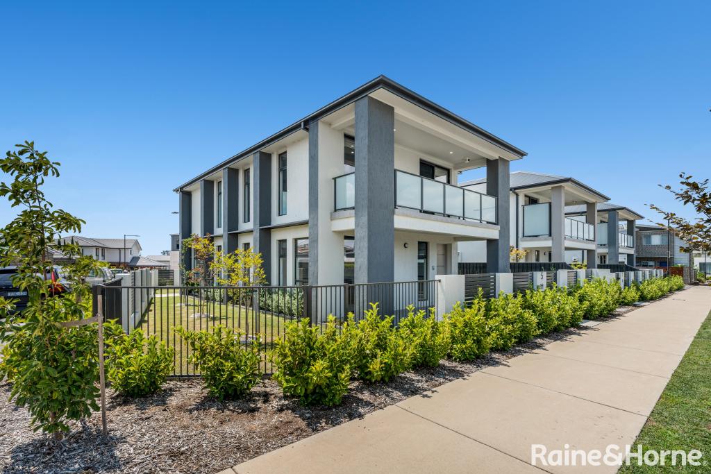 5 Bonthrone St, Strathnairn, ACT 2615