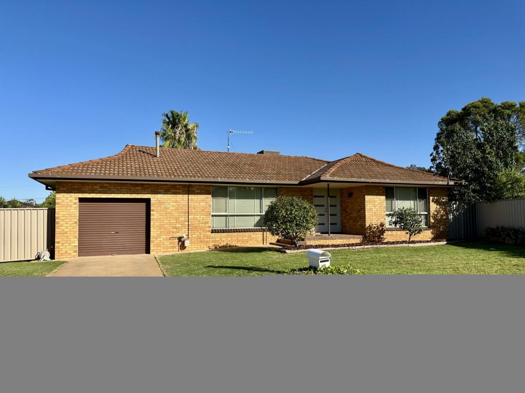 3 Mannell Pl, Griffith, NSW 2680