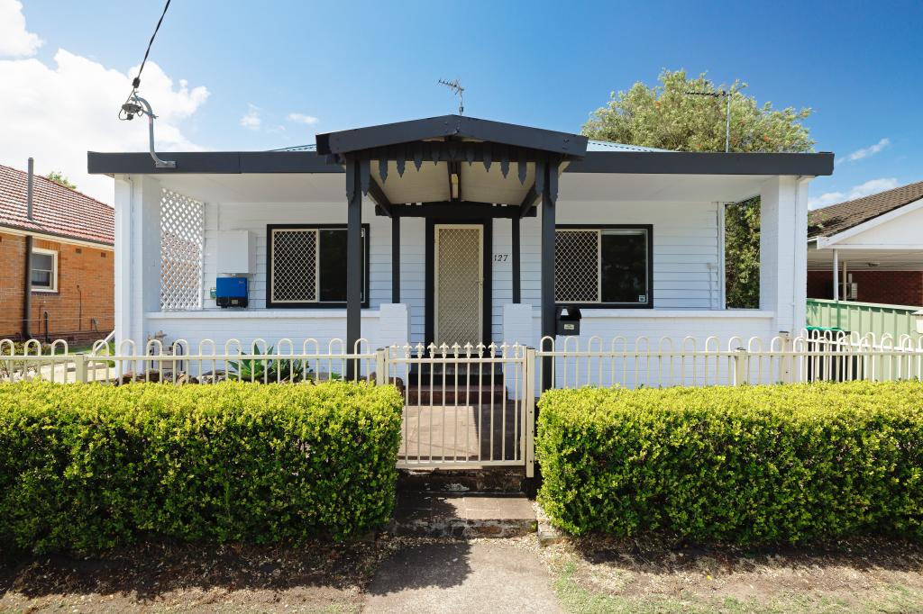 127 FLEMING ST, ISLINGTON, NSW 2296