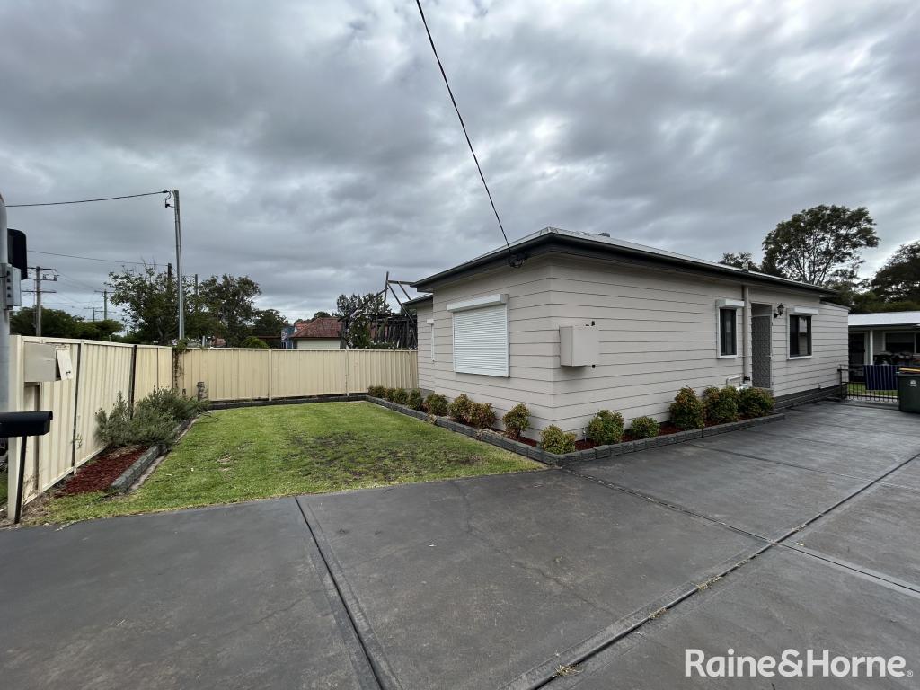 313 Sandgate Rd, Shortland, NSW 2307