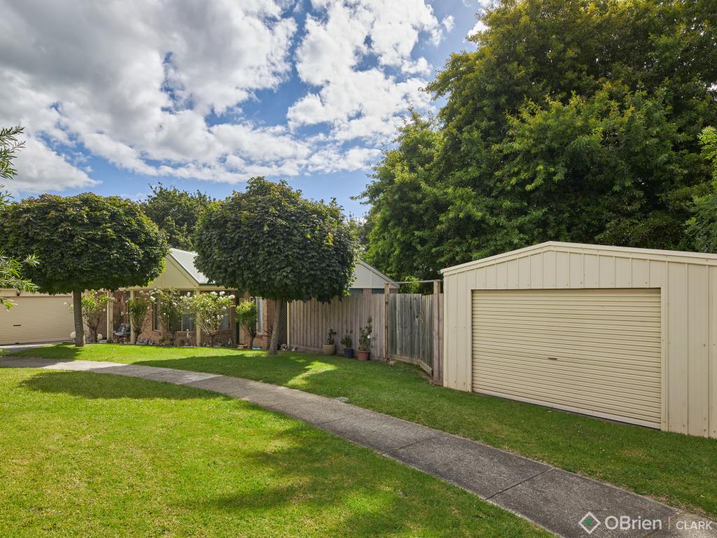 1/5 Karrala Ct, Drouin, VIC 3818