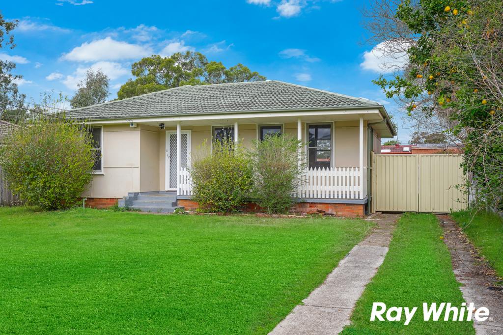 39 Waitaki St, Lethbridge Park, NSW 2770