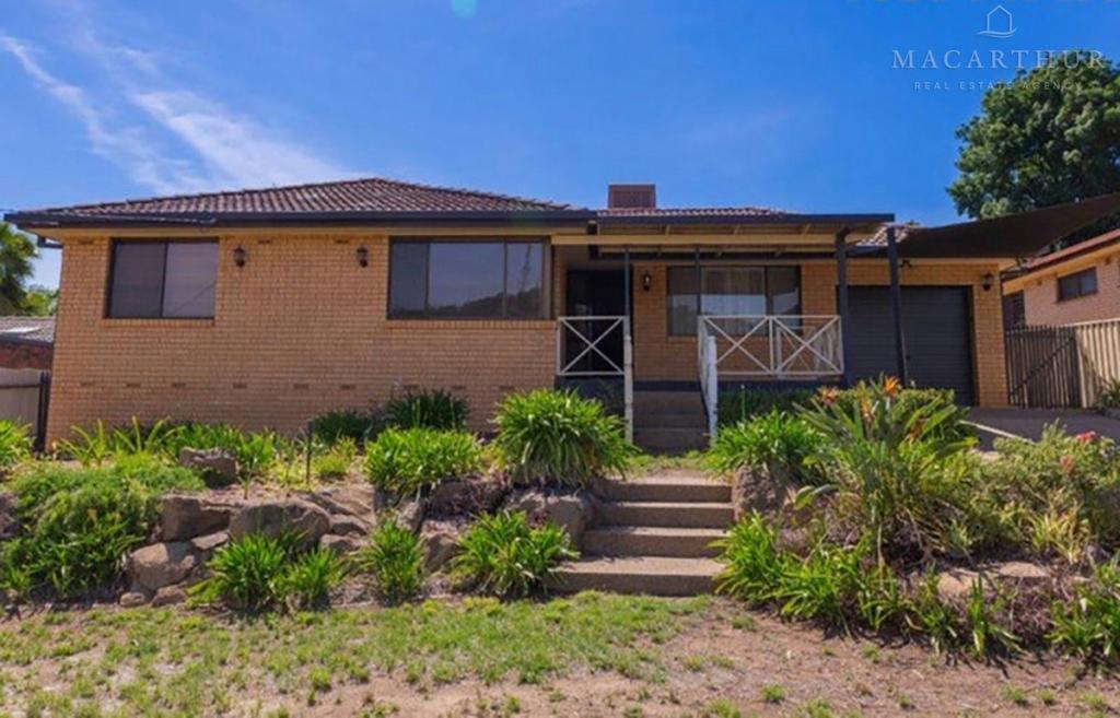 25 Kilpatrick St, Kooringal, NSW 2650