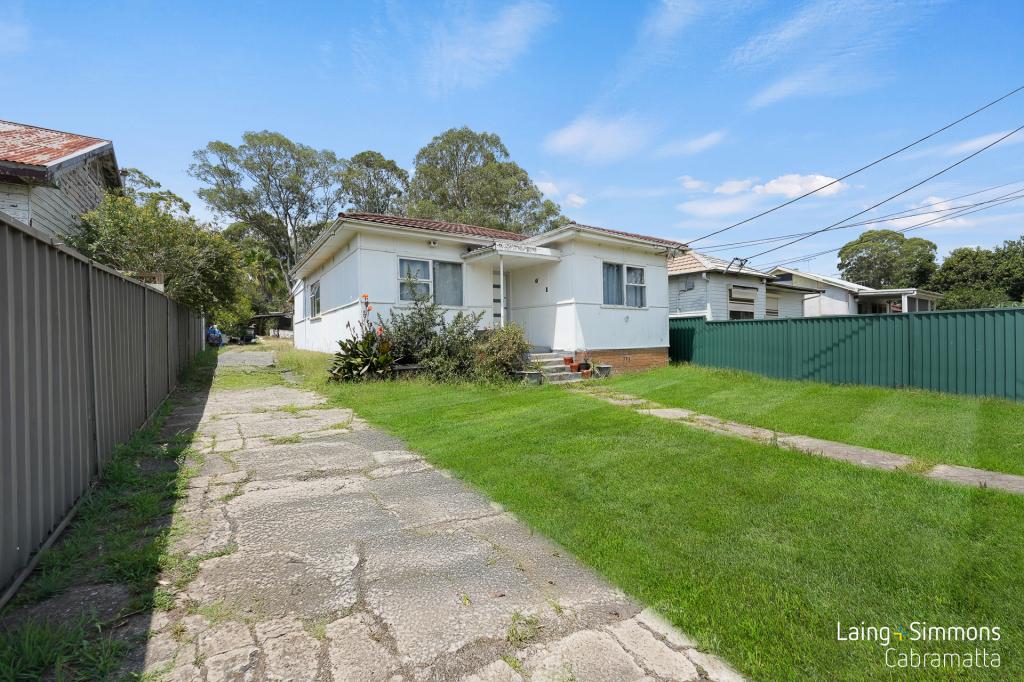 4 Studley St, Carramar, NSW 2163